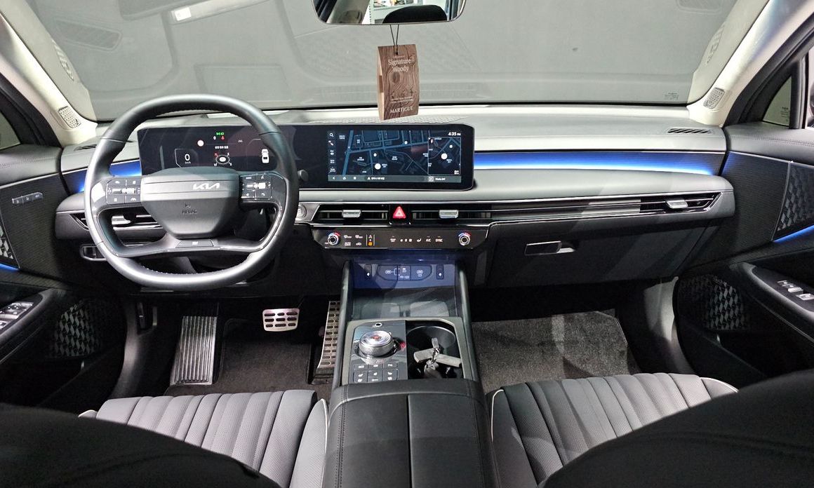 Kia K8 2025