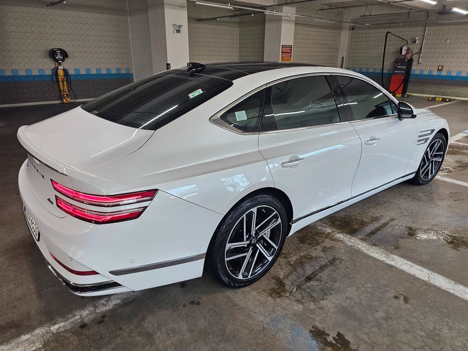 Genesis G80 2025