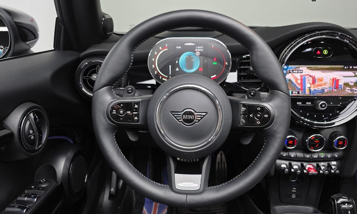 Mini Cooper Convertible 2024