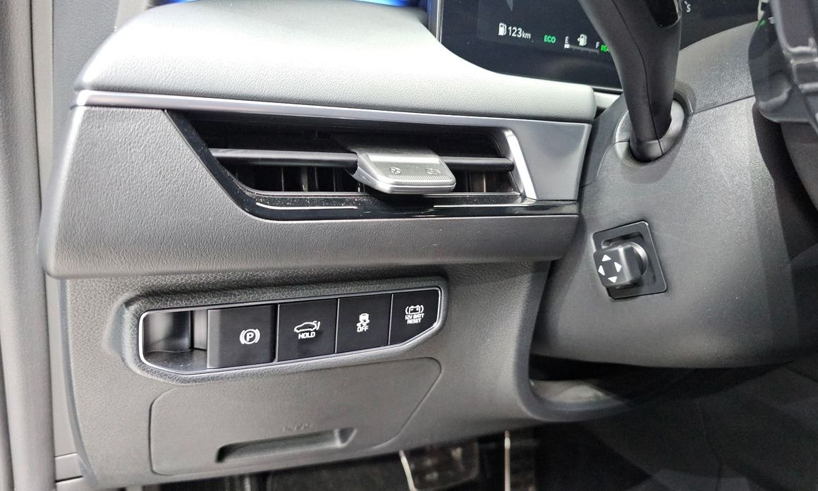 Kia K8 2025