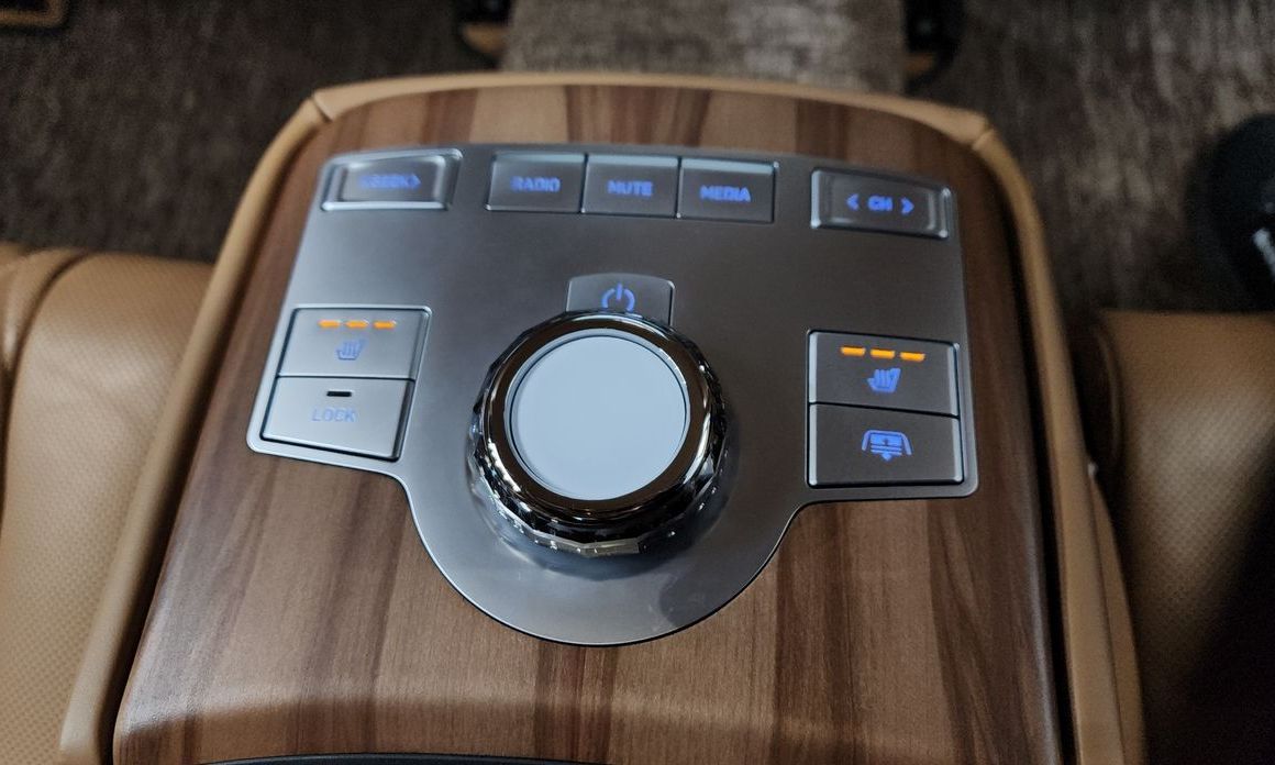 Genesis G80 2026