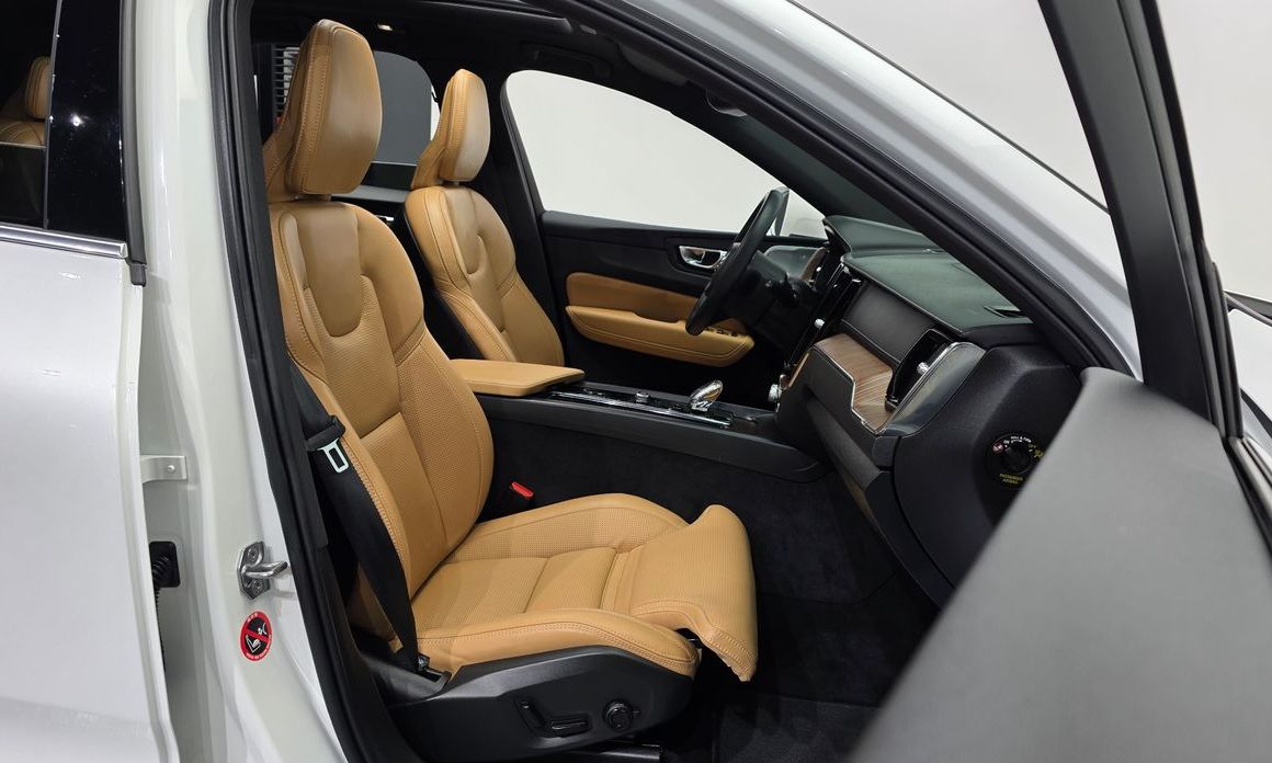 Volvo XC60 2022