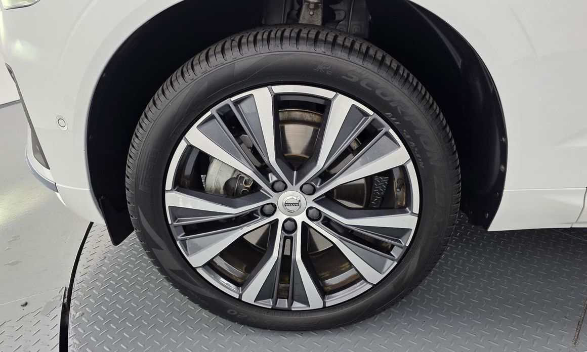Volvo XC60 2022