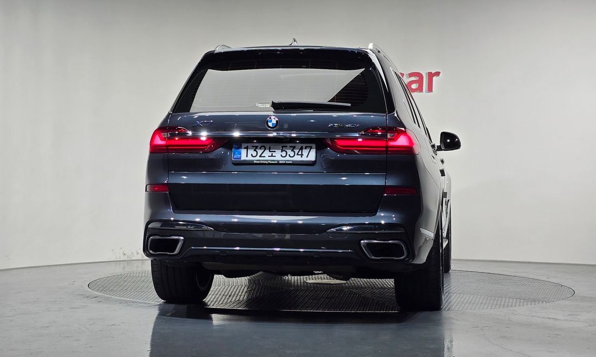 BMW X7 2022