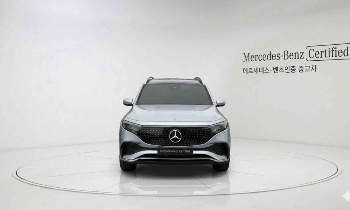 Mercedes-Benz EQB 2026