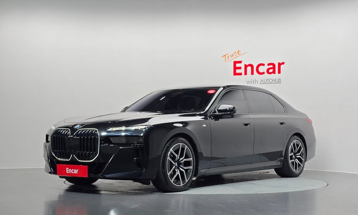 BMW 7-Series 2025