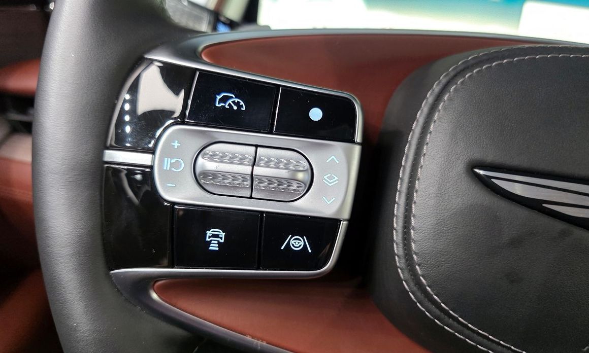 Genesis G90 2023