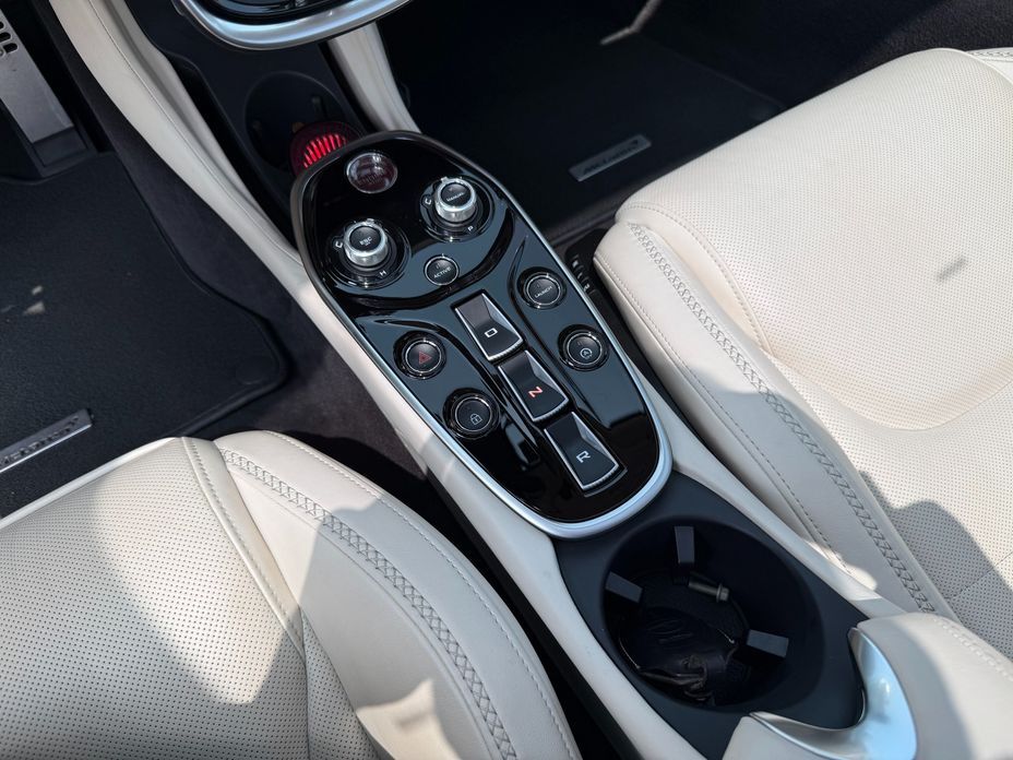 Mclaren GT 2021