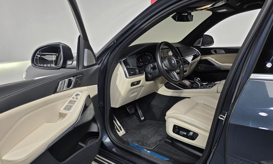 BMW X7 2022