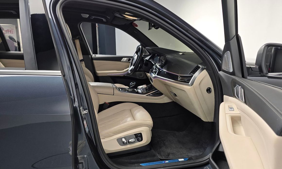 BMW X7 2022
