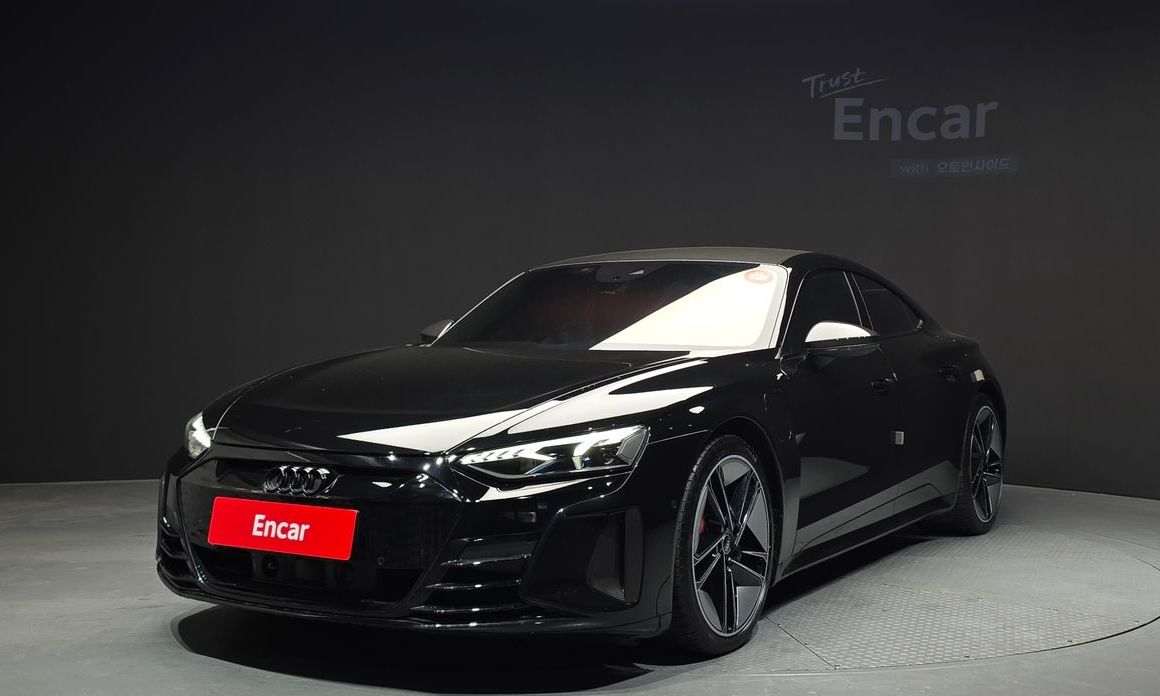 Audi RS e-tron GT 2022