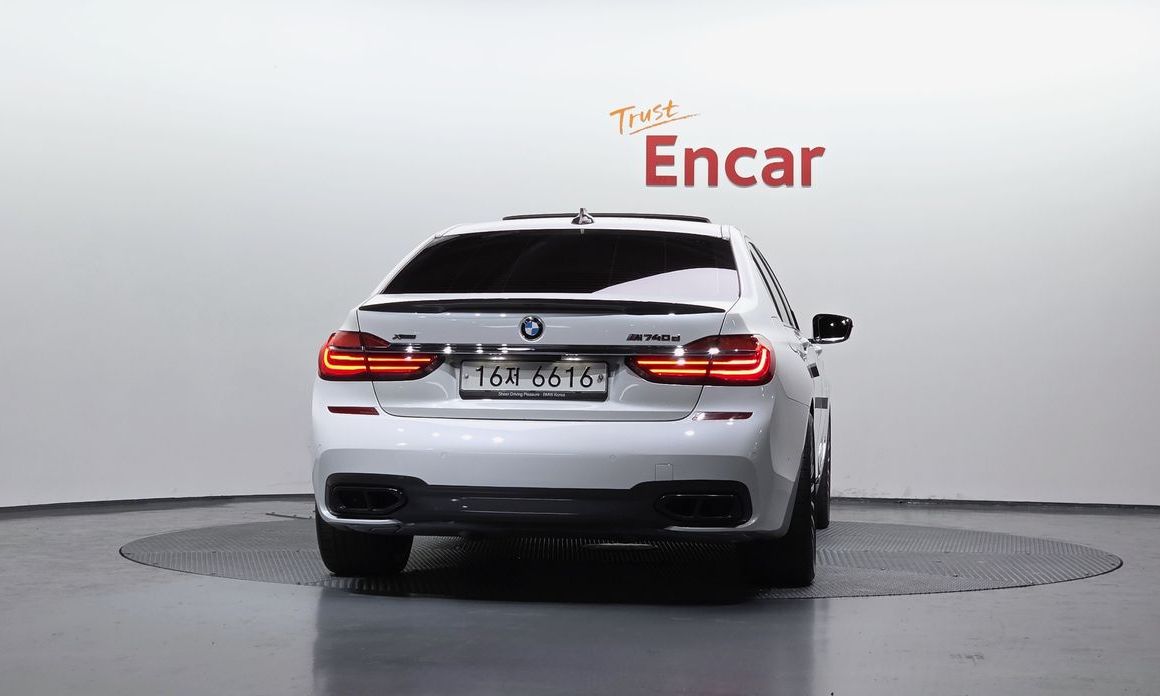 BMW 7-Series 2018