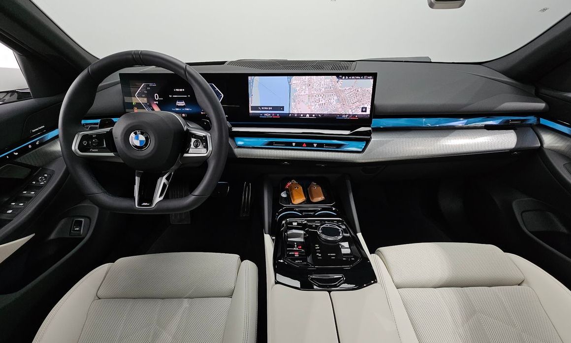 BMW 5-Series 2025