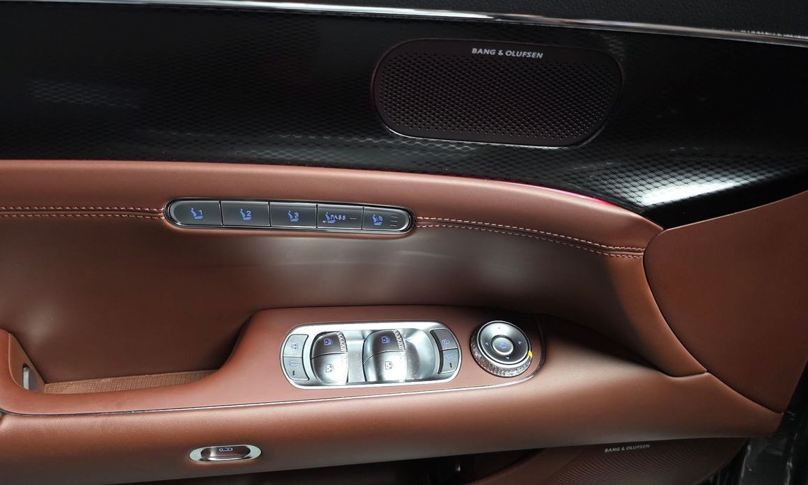 Genesis G90 2023
