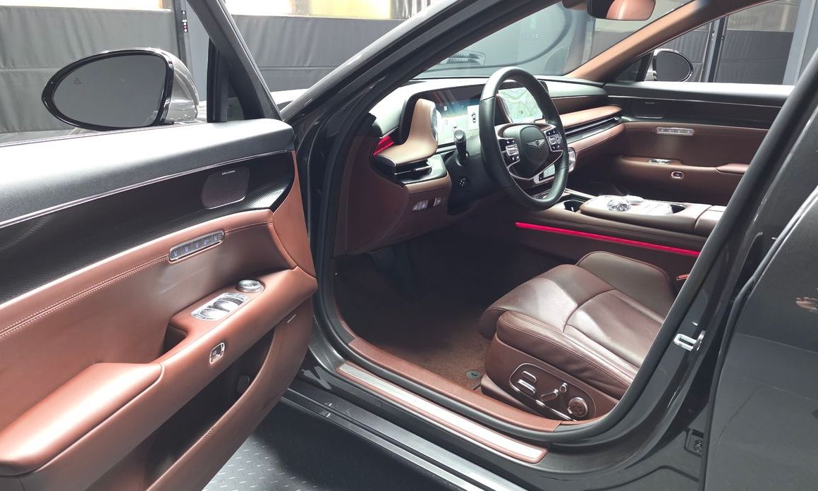 Genesis G90 2023