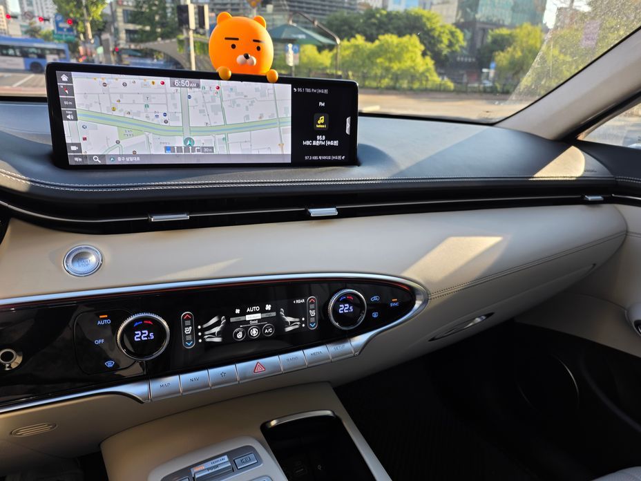 Genesis GV70 2023