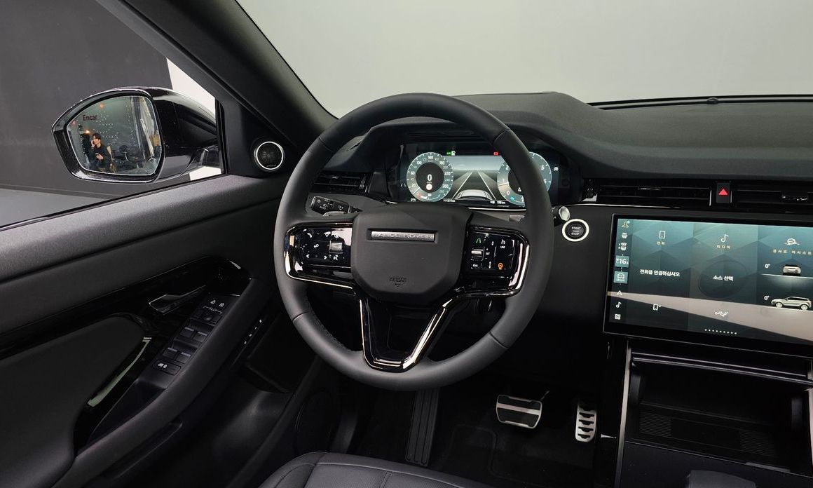 Land Rover Range Rover Evoque 2026