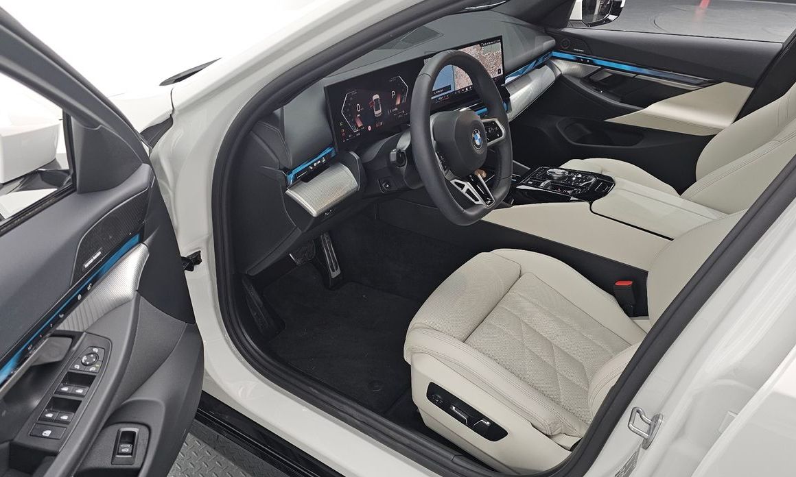 BMW 5-Series 2025