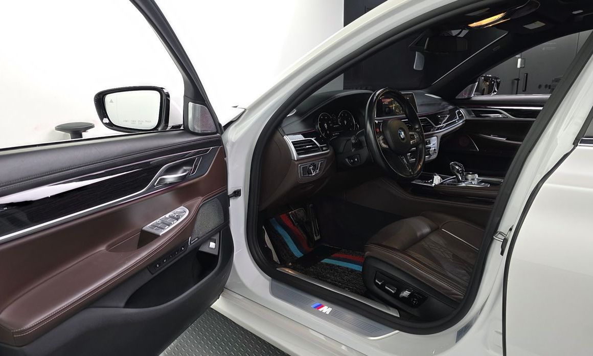 BMW 7-Series 2018