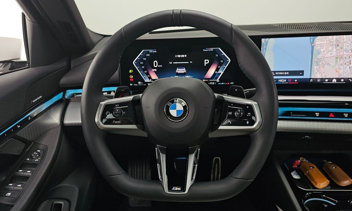 BMW 5-Series 2025