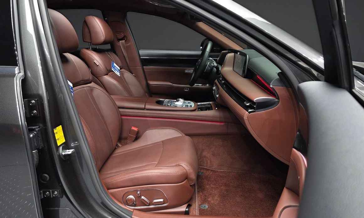 Genesis G90 2023