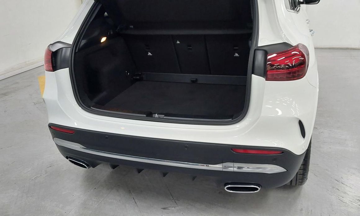 Mercedes-Benz GLA-Class 2024