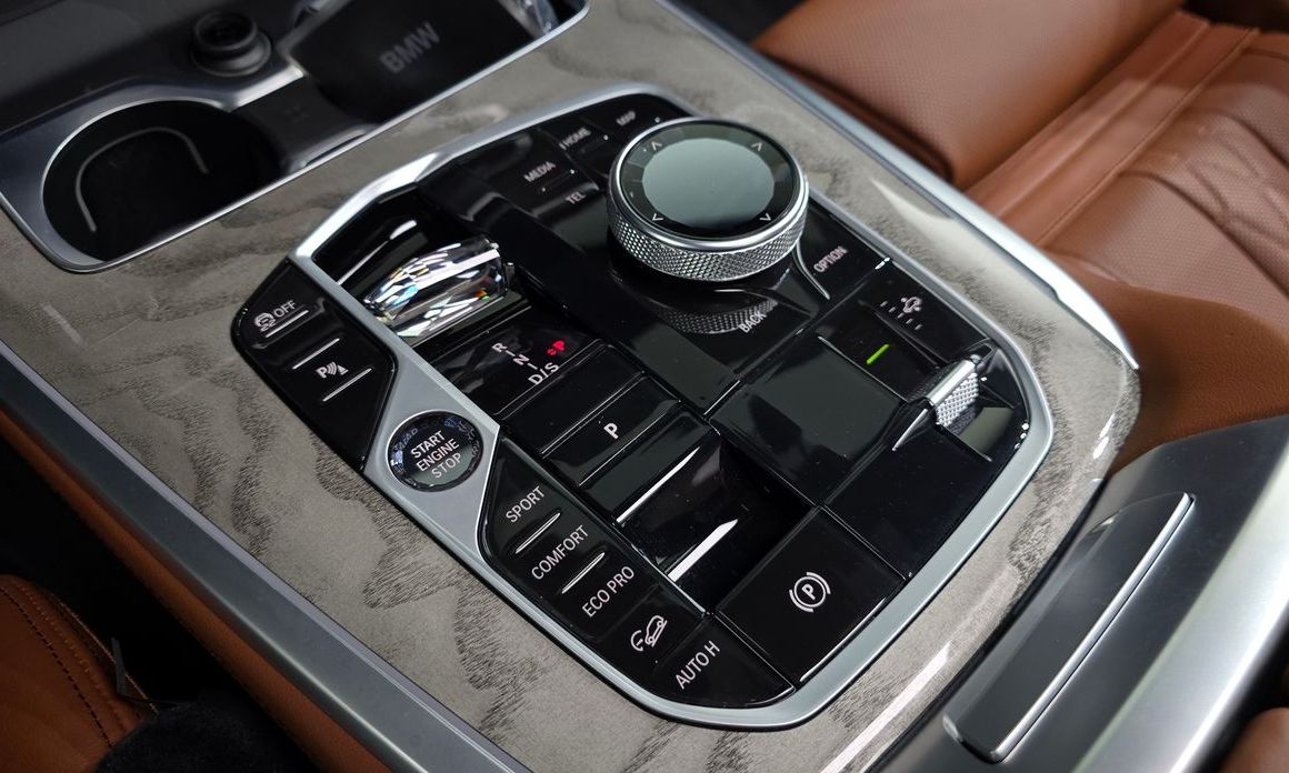 BMW X7 2023