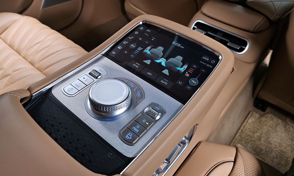 Genesis G90 2025