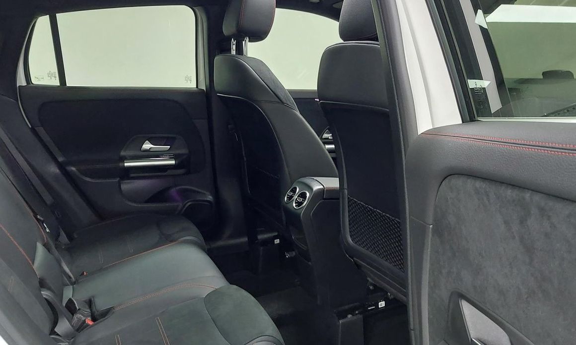 Mercedes-Benz GLA-Class 2024