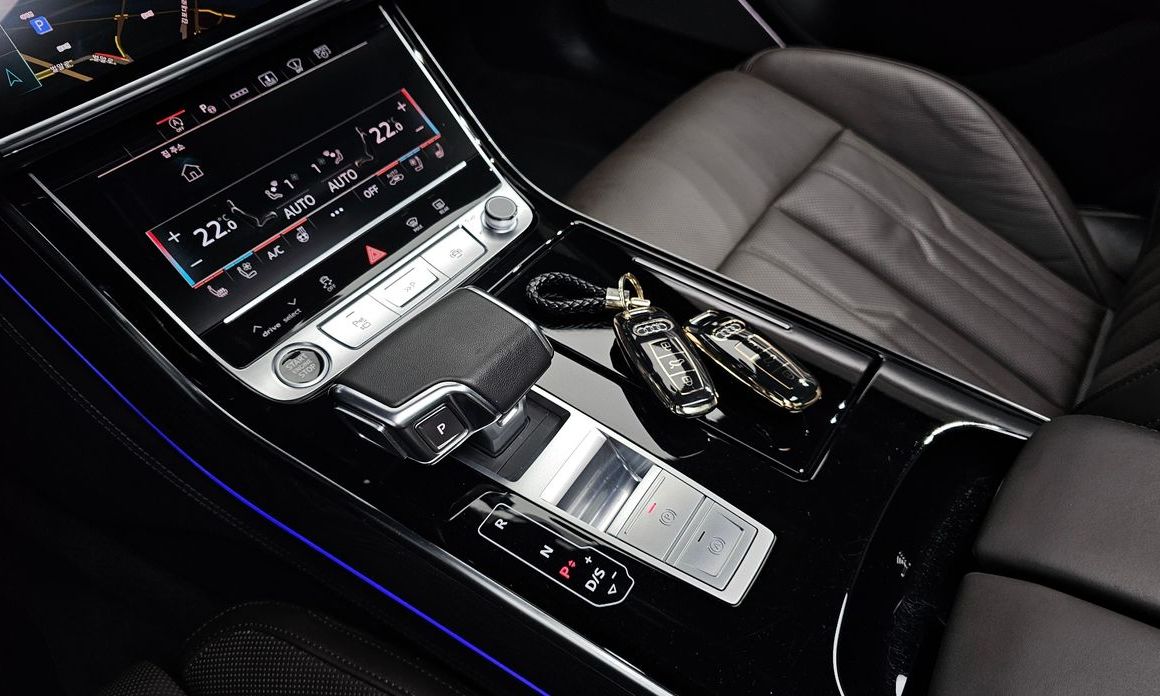 Audi A8 2023