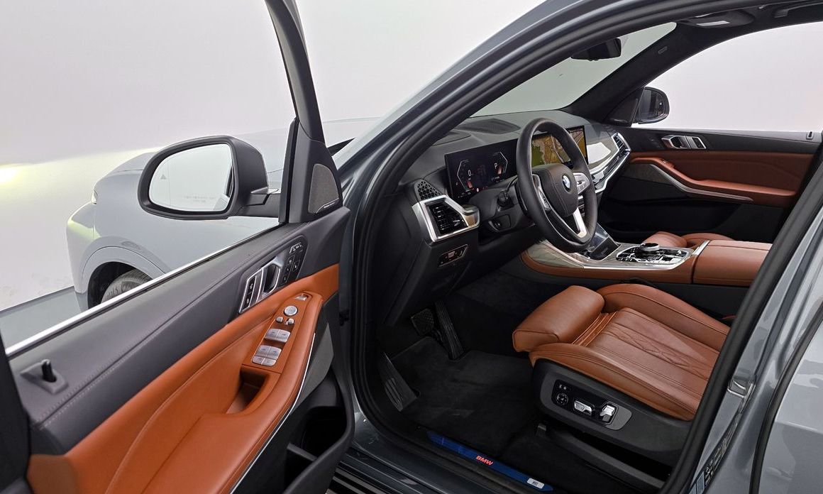 BMW X7 2023