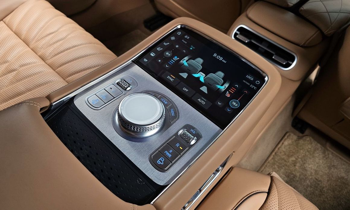 Genesis G90 2025