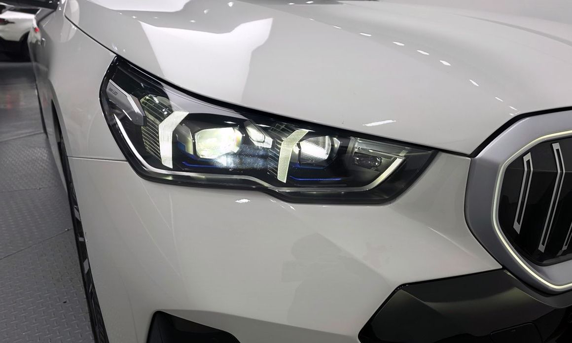 BMW 5-Series 2024