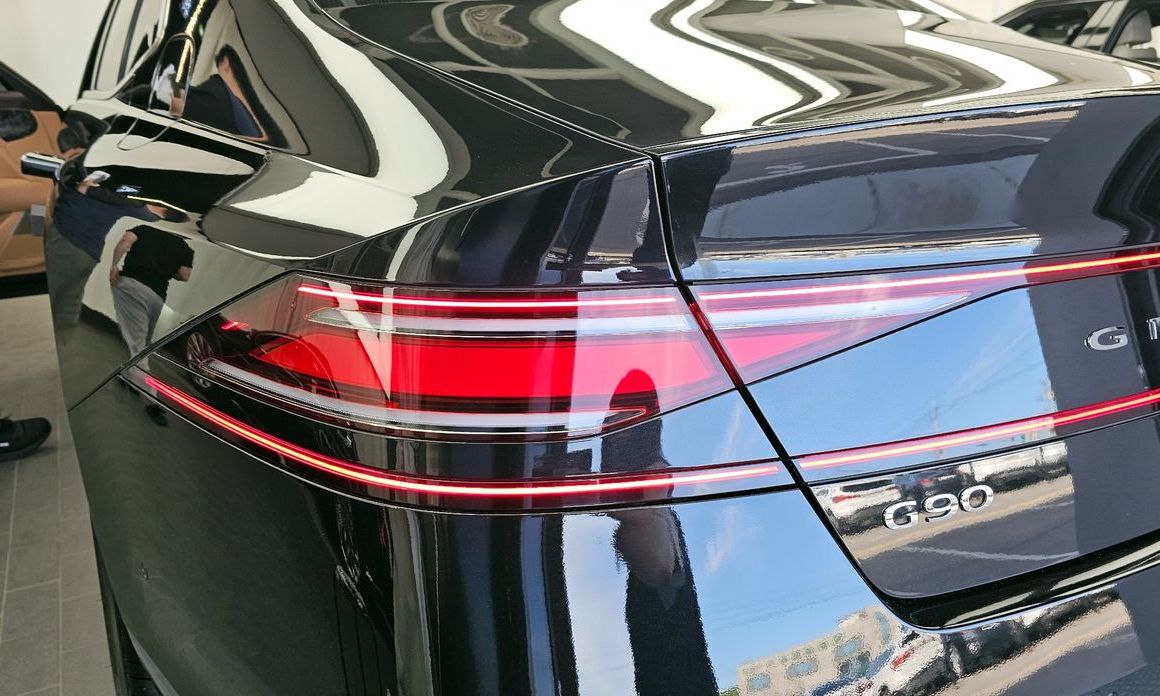 Genesis G90 2025