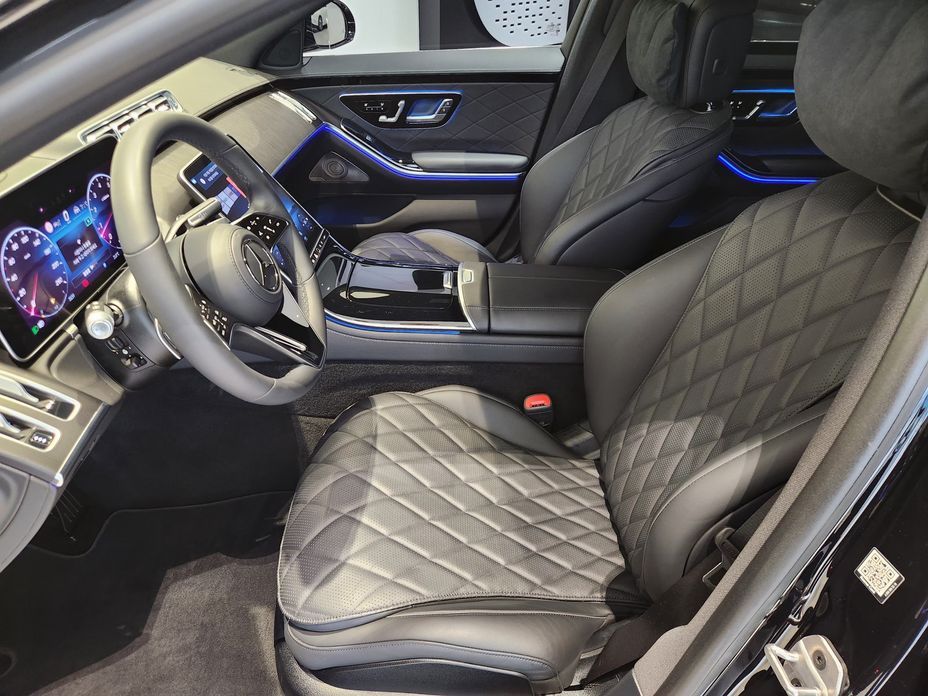 Mercedes-Benz S-Class 2025