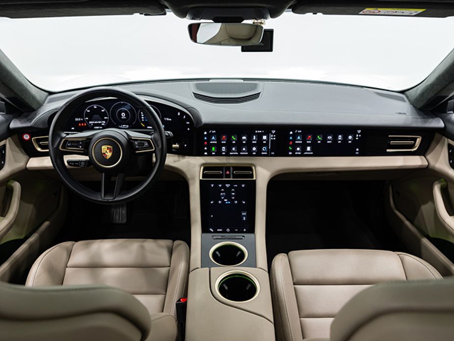 Porsche Taycan 2024