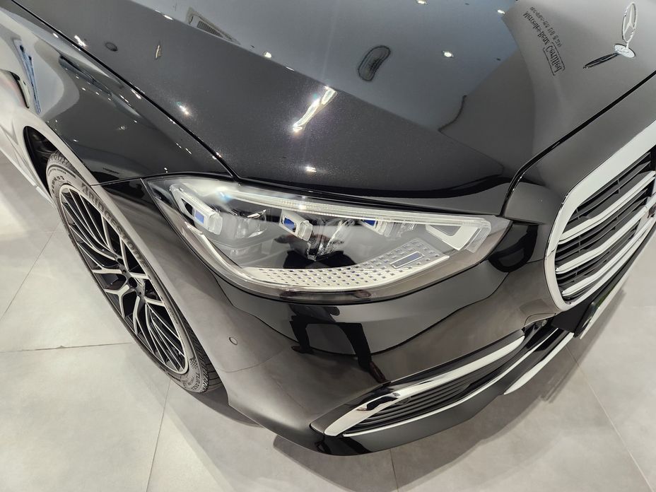 Mercedes-Benz S-Class 2025