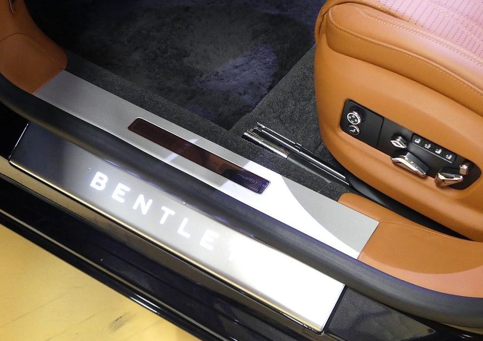 Bentley Flying Spur 2022