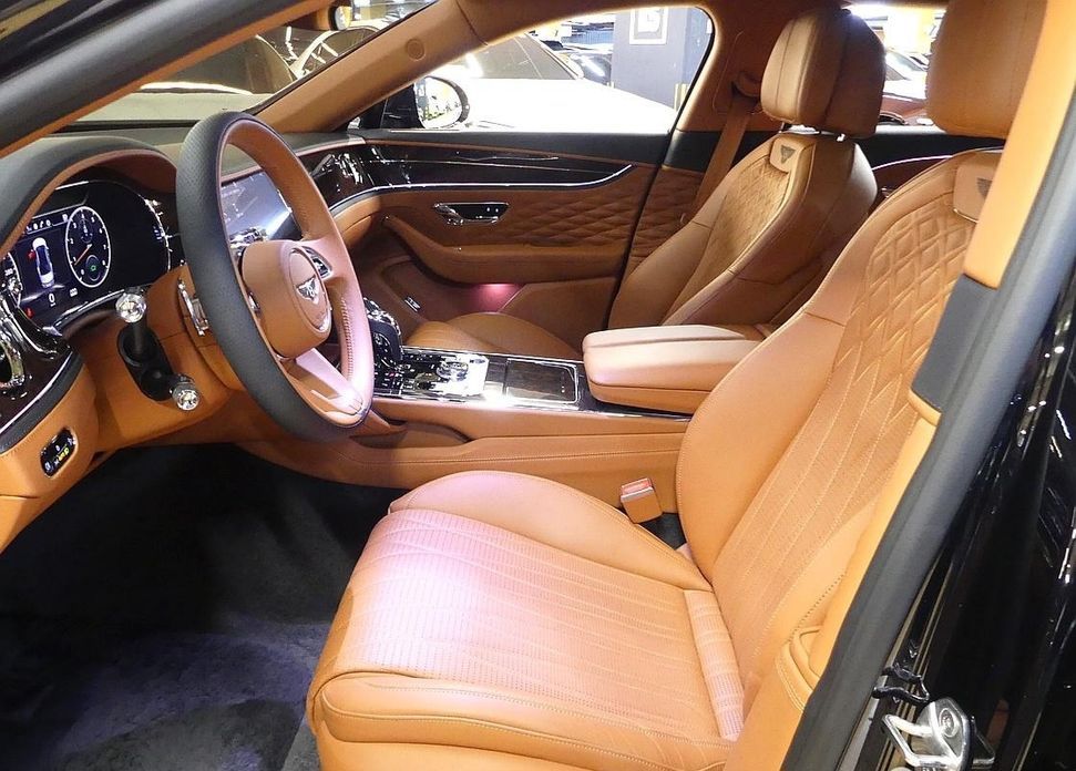 Bentley Flying Spur 2022