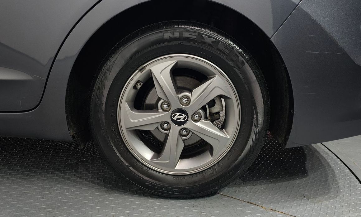 Hyundai AVANTE 2017