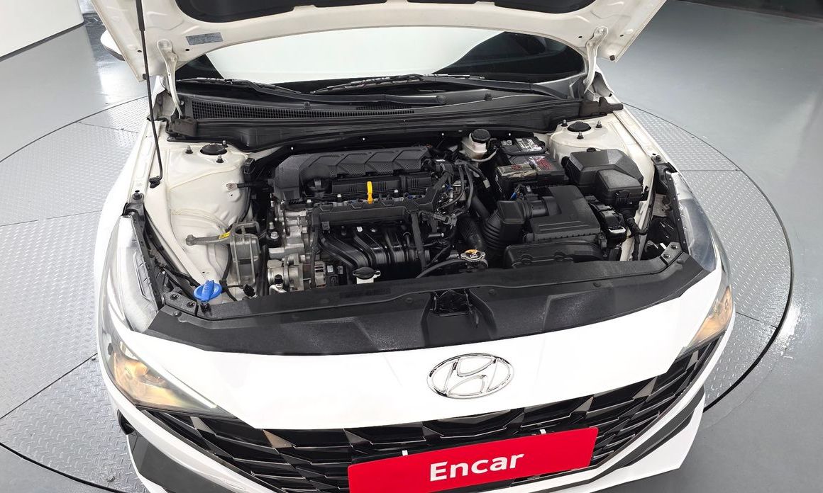 Hyundai AVANTE 2021