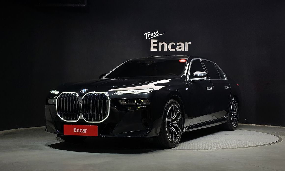 BMW 7-Series 2025