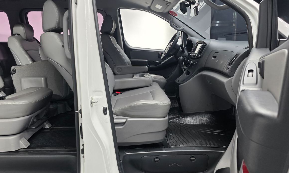 Hyundai Starex 2018