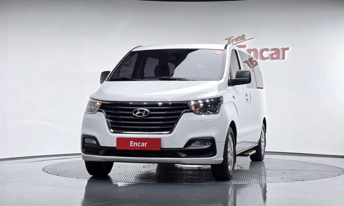 Hyundai Starex 2018