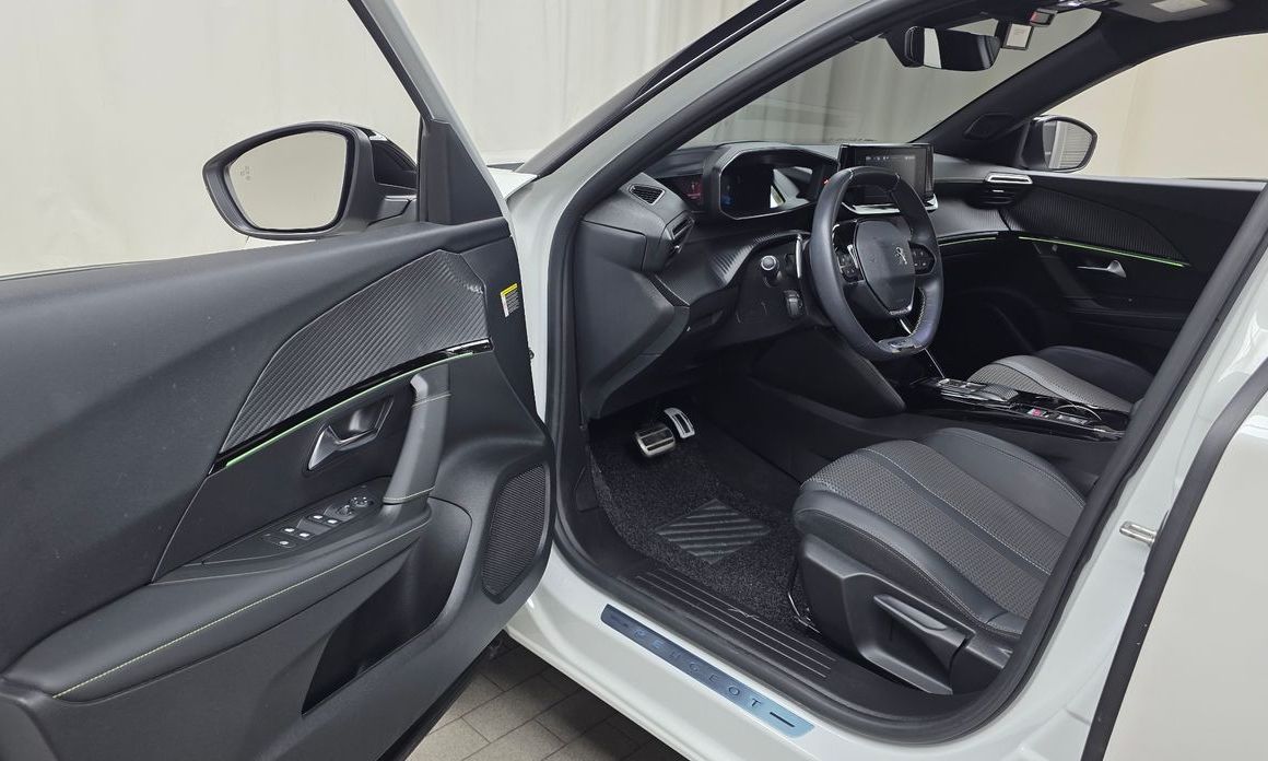 Peugeot 2008 2023