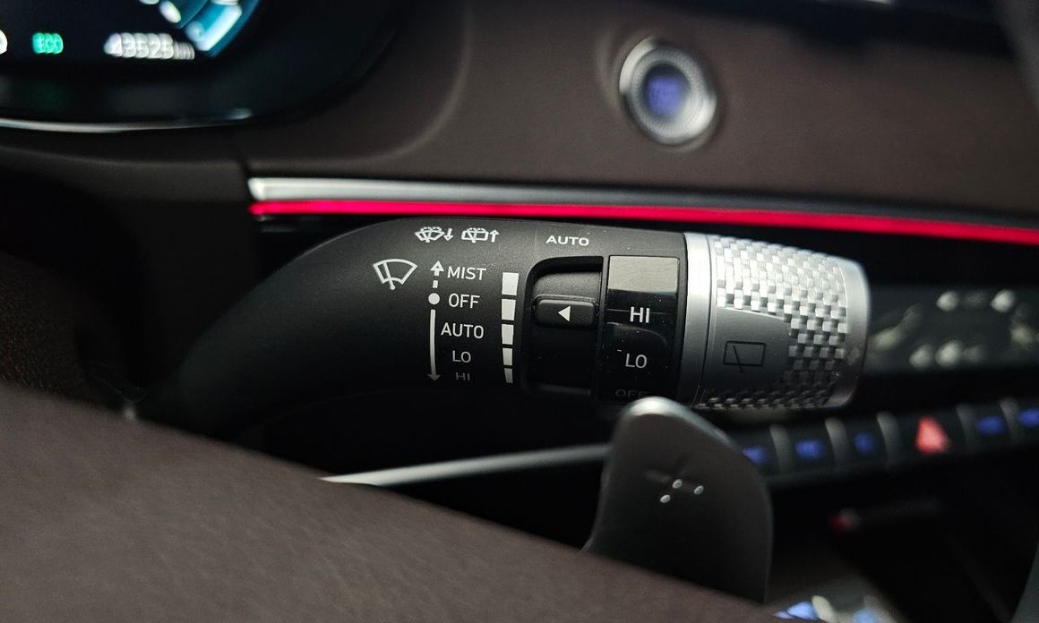 Genesis GV70 2023