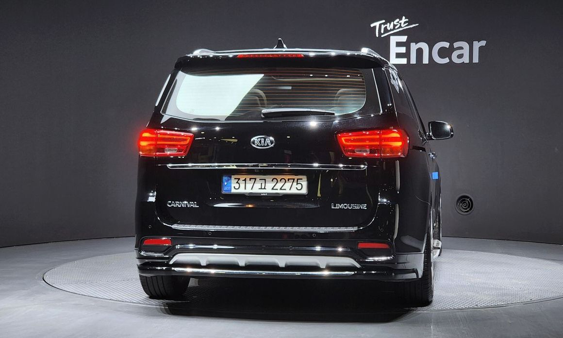Kia Canival 2019