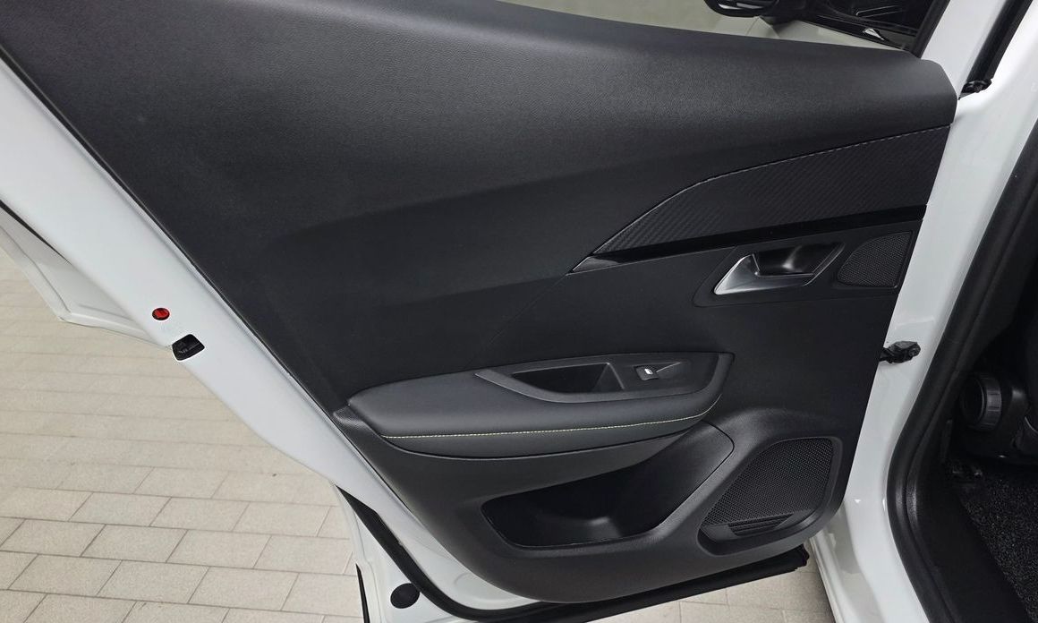 Peugeot 2008 2023