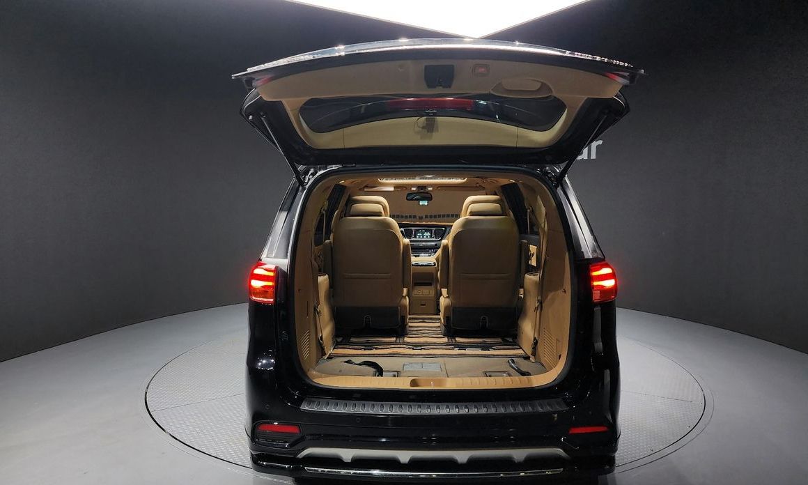 Kia Canival 2019