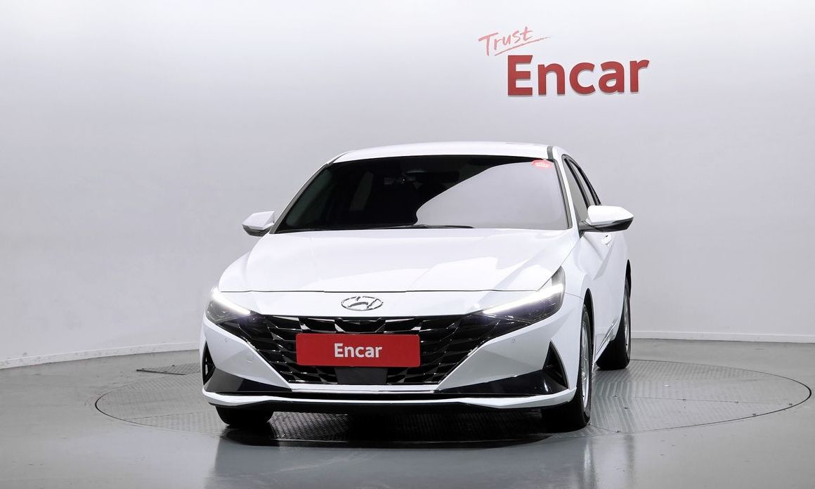 Hyundai AVANTE 2022